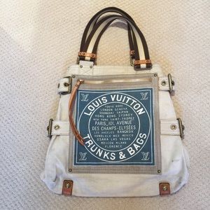 louis vuitton trunks and bags tote